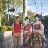 geishas-and-a-tourist_1452973908_o