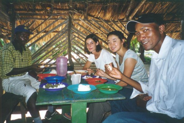 lunch-time_1452114151_o